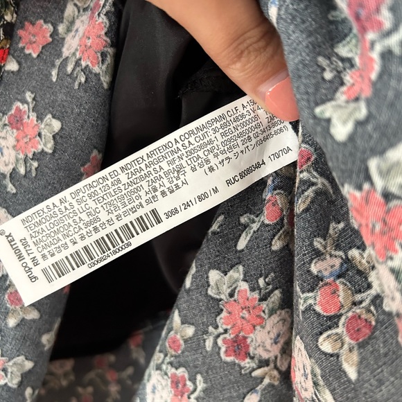 Zara Floral Skirt - Medium - Picture 3 of 3